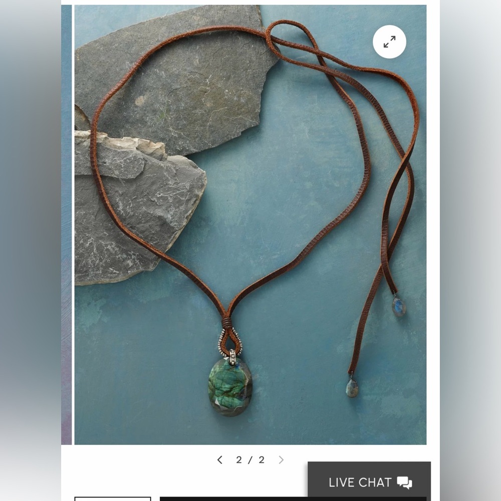 Isle Of Sky Necklace Sundance

Elegant Brown and Green Pendant Necklace